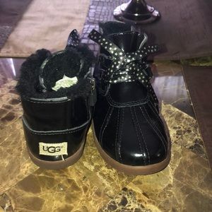 Kids uggs boots